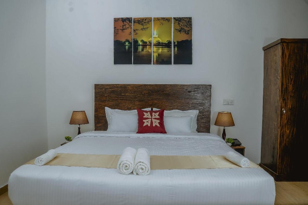Lucky Transit Hotel - Katunayake Airport מראה חיצוני תמונה
